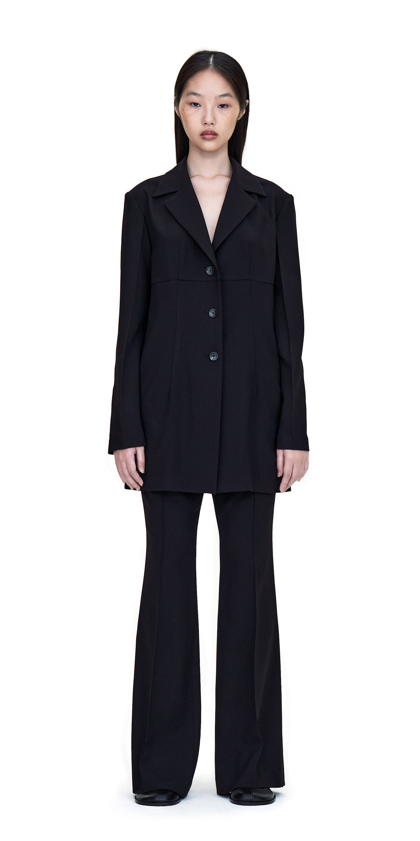 BLACK TAILORED BLAZER