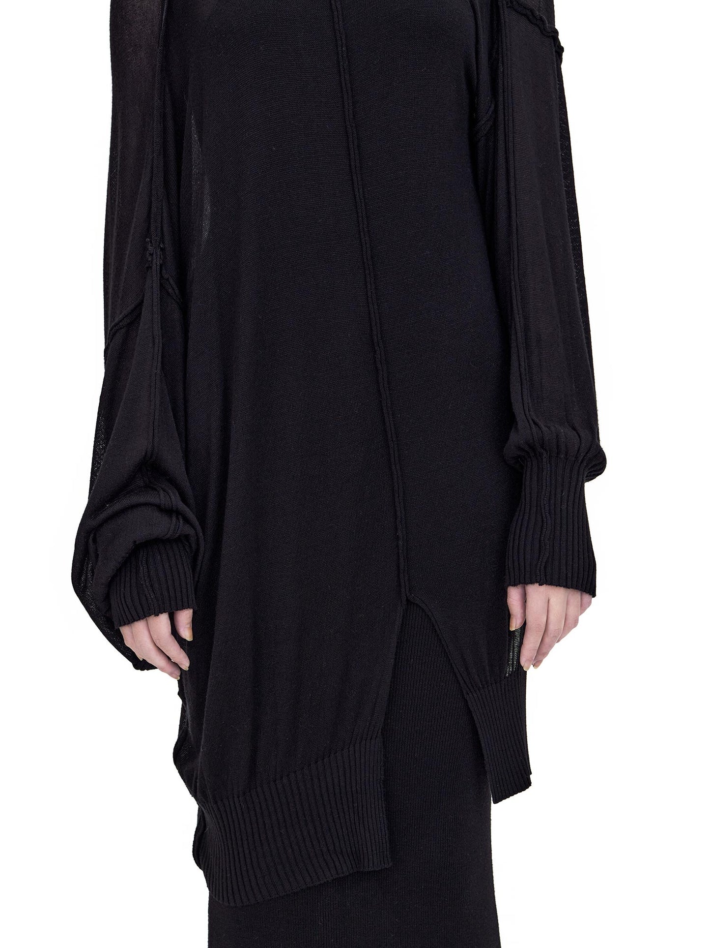 BLACK LONG SLEEVE OVERSIZED ASYMMETRIC CUTTING KNIT TOP