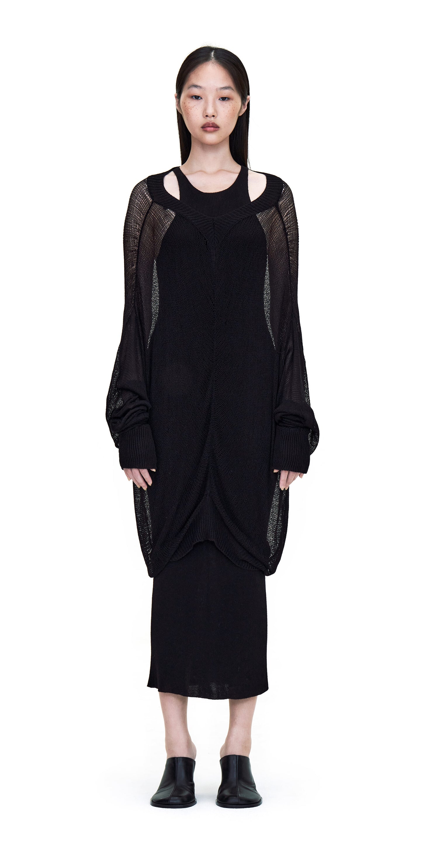 BLACK LONG SLEEVE LOOSE-KNIT DRESS