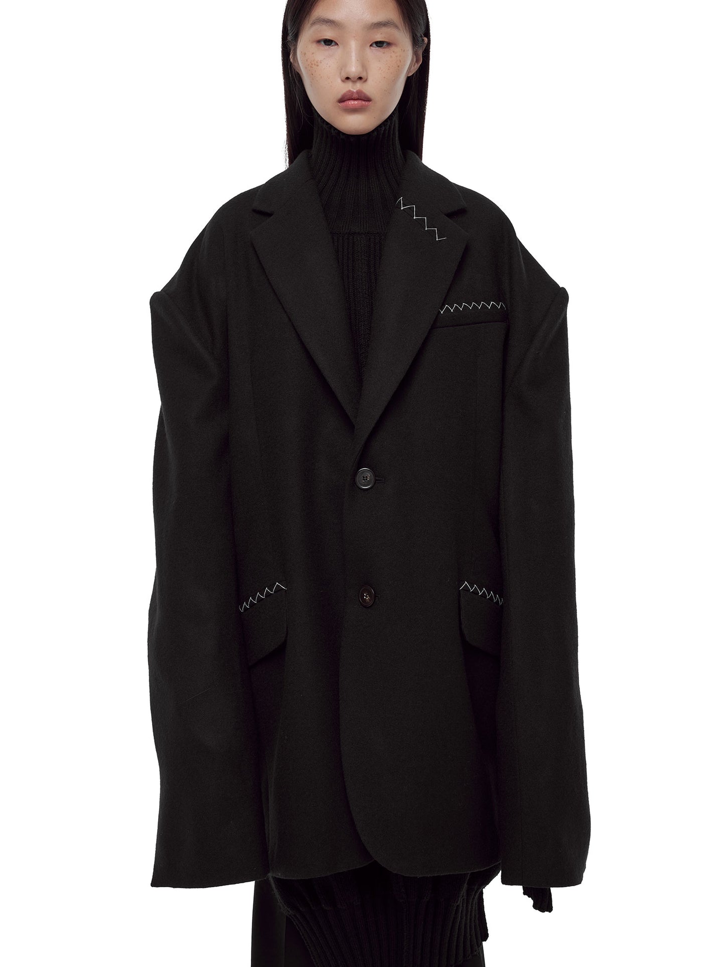 BLACK OVERSIZED BLAZER