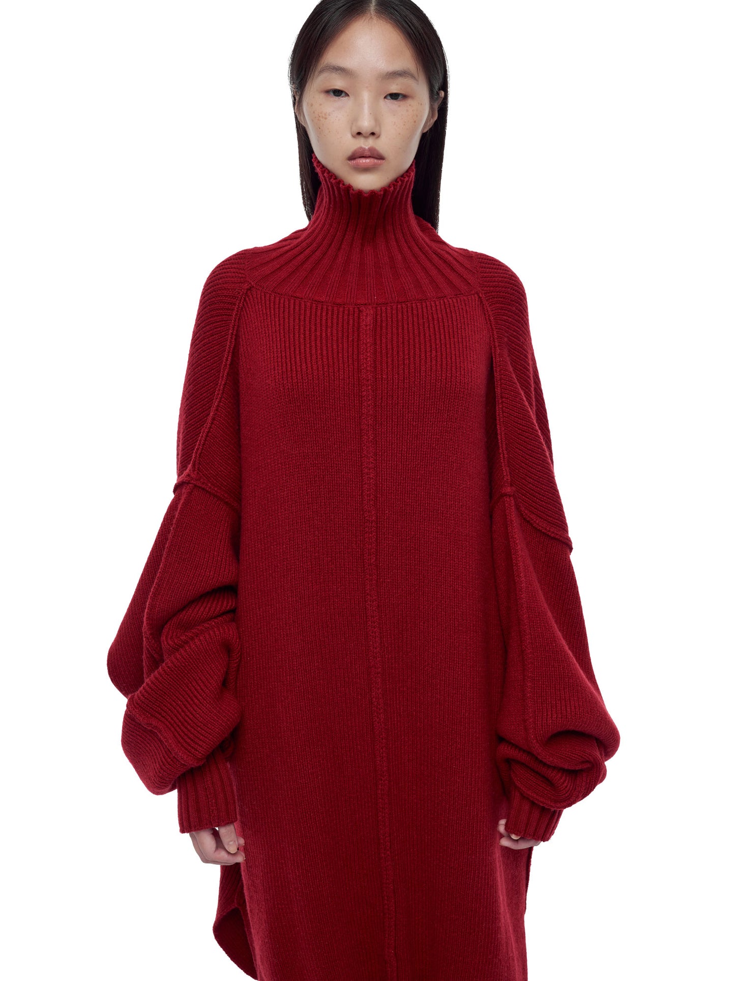RED OVERSIZED KNIT TURTLENECK DRESS