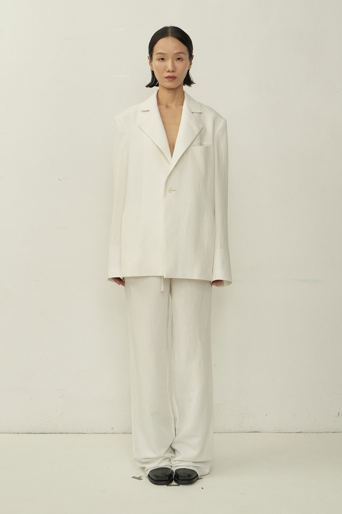 WHITE DESIGN LINE BLAZER