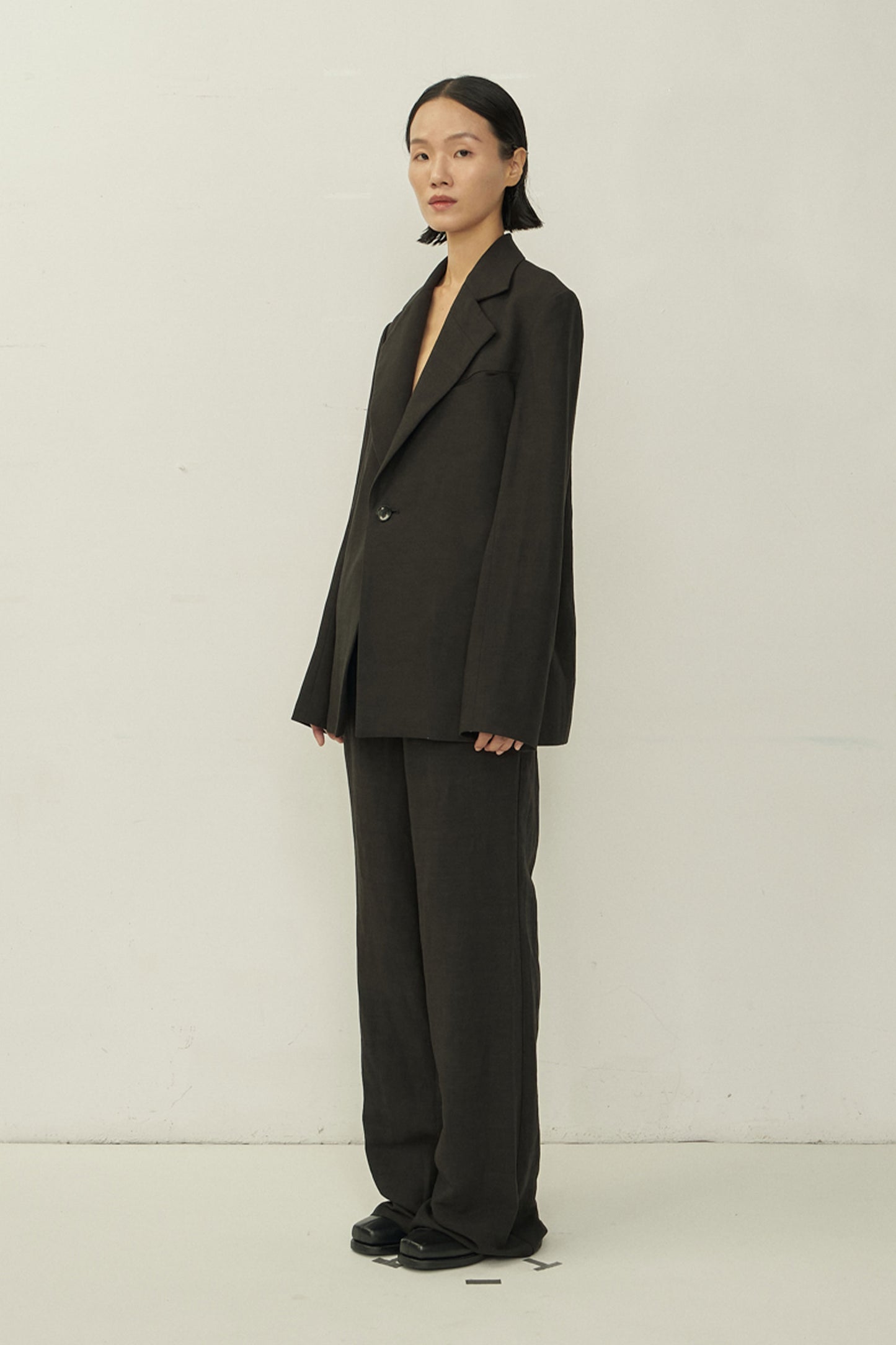 BLACK DESIGN LINE BLAZER