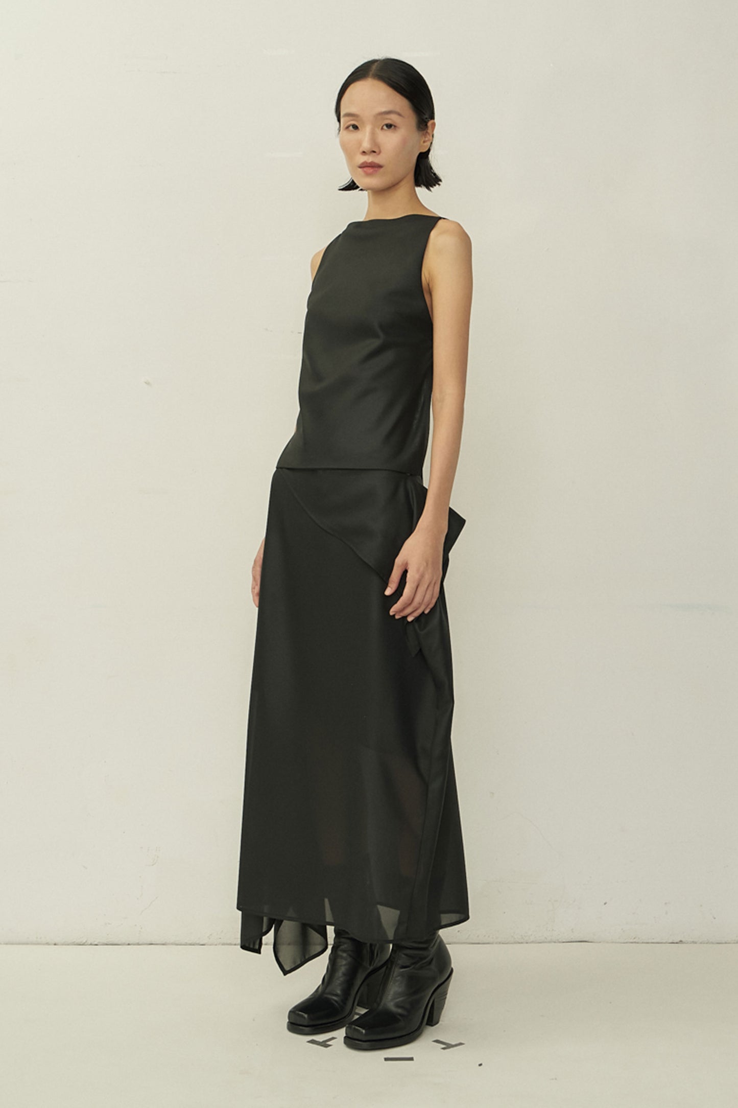 BLACK GLOSSY CHIFFON BIAS CUT SQUARE NECK OPEN BACK TOP