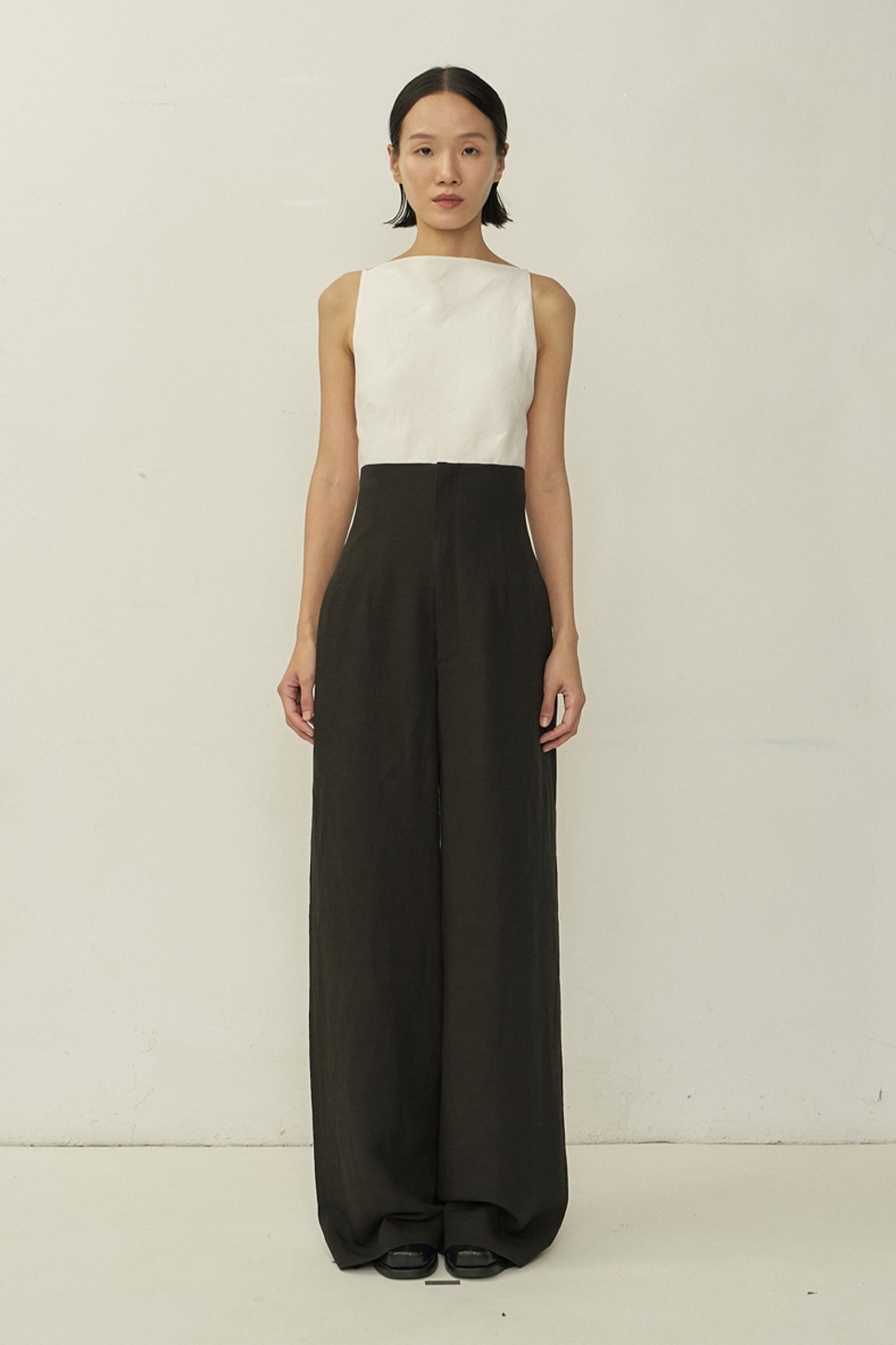 BLACK ZIP HIGH-WAIST WIDE TROUSERS