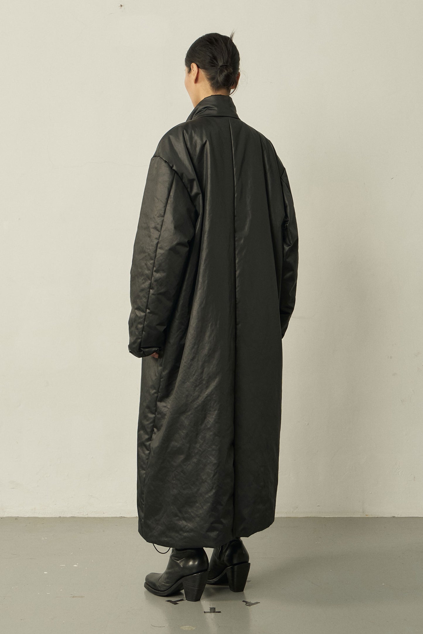 BLACK HIGH NECK ZIP PADDED COAT