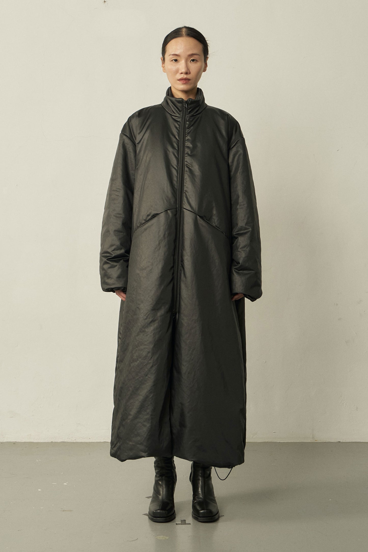 BLACK HIGH NECK ZIP PADDED COAT