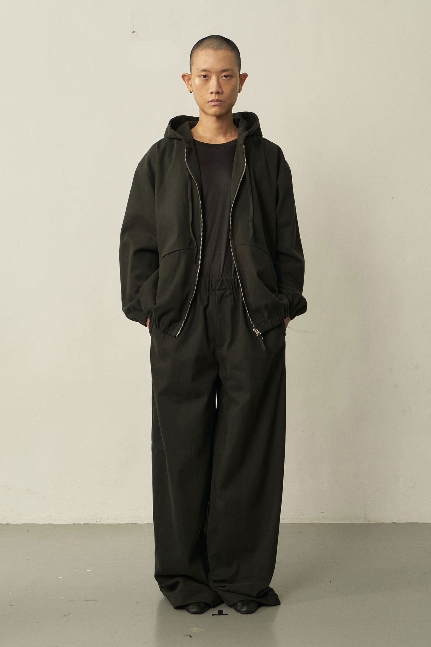 BLACK COTTON HOODED JACKET