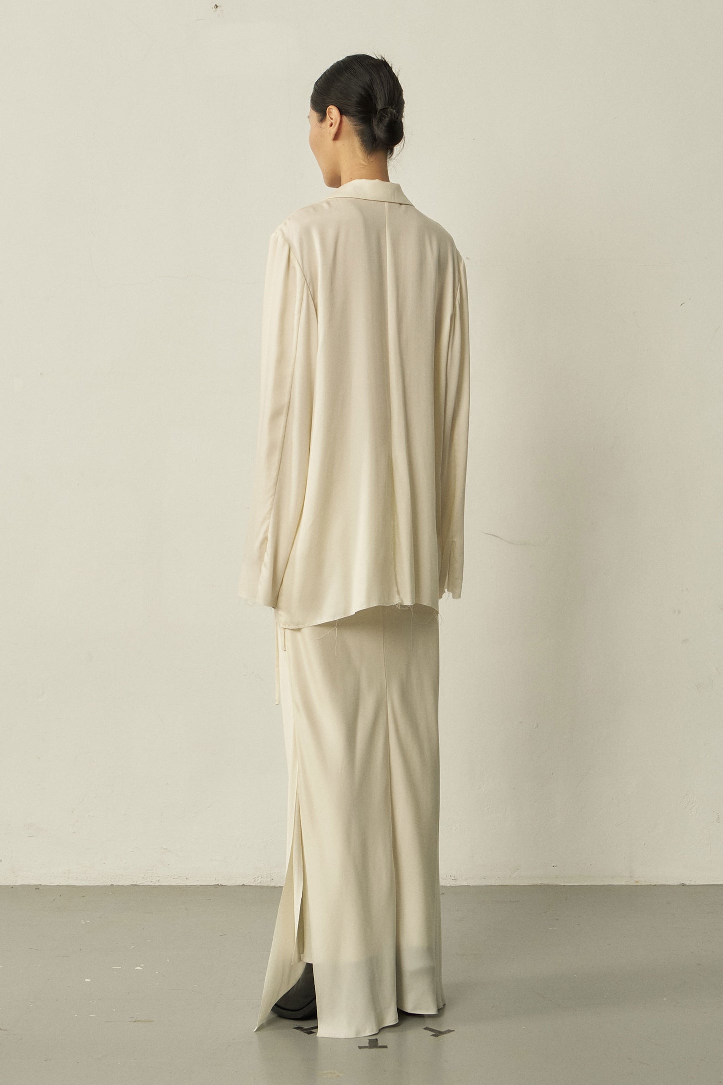 WHITE CUPRO RAW EDGE BLAZER SHIRT