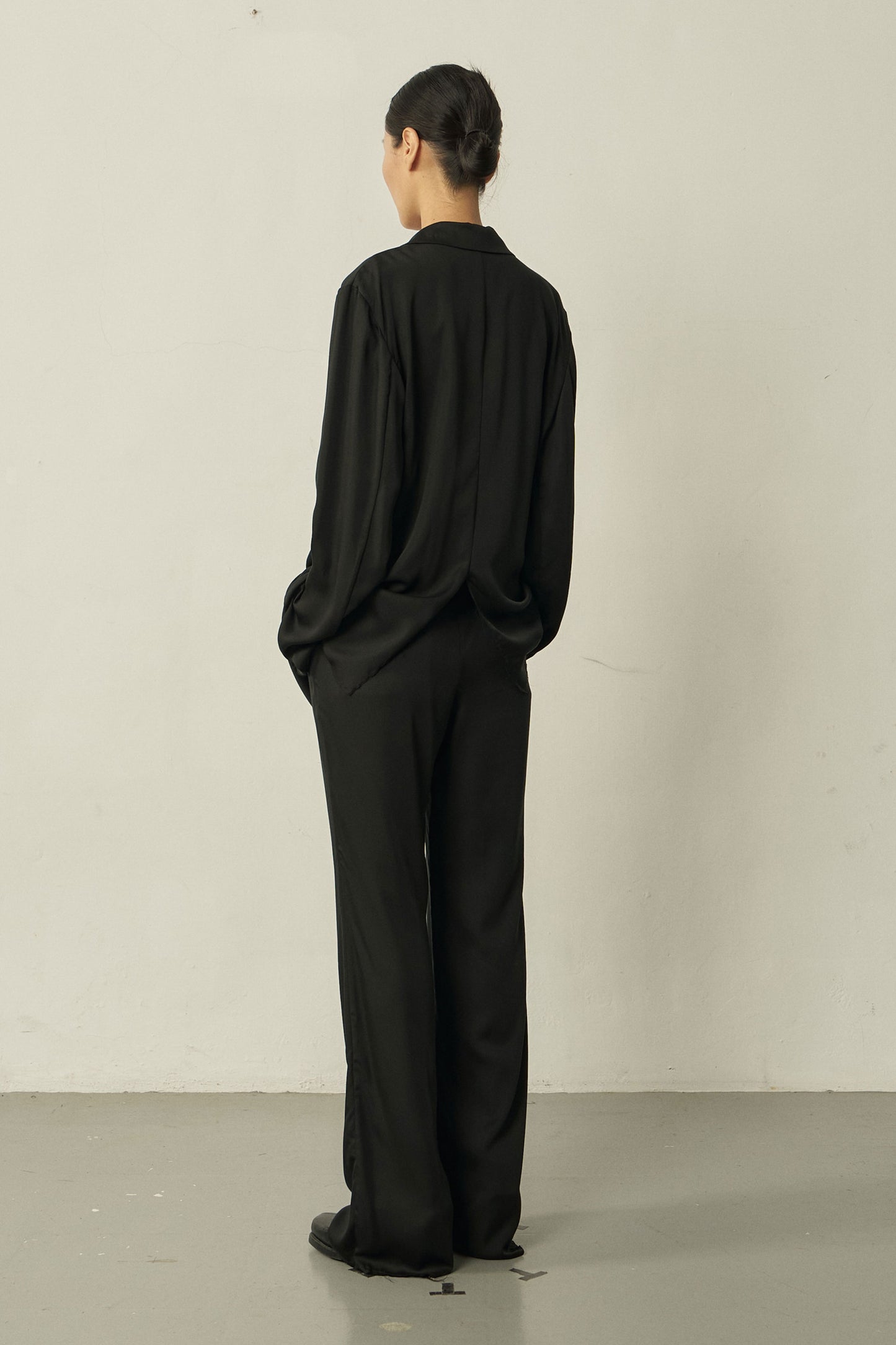 BLACK CUPRO RAW EDGE BLAZER SHIRT