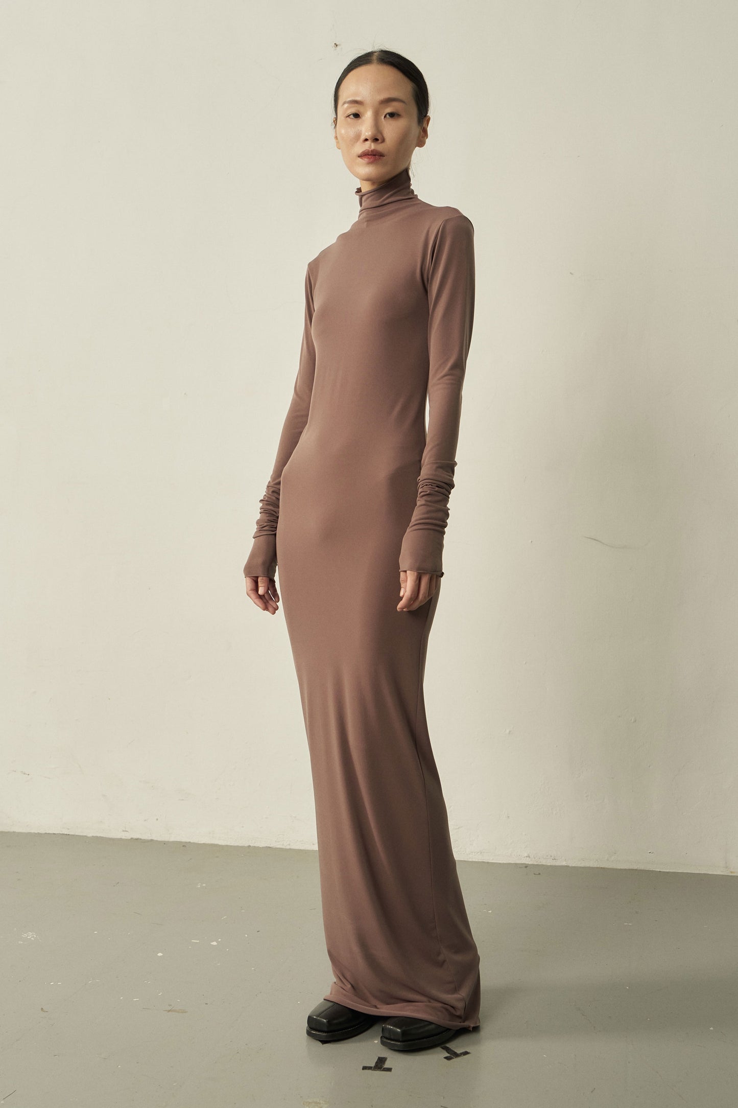KHAKI LONG-SLEEVE HIGH NECK SKINNY MAXI DRESS