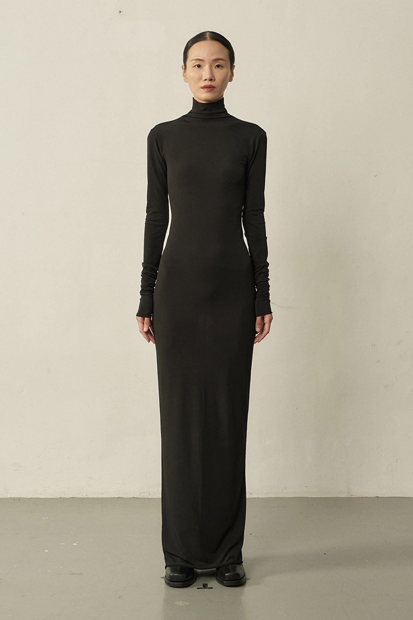 BLACK LONG-SLEEVE HIGH NECK SKINNY MAXI DRESS
