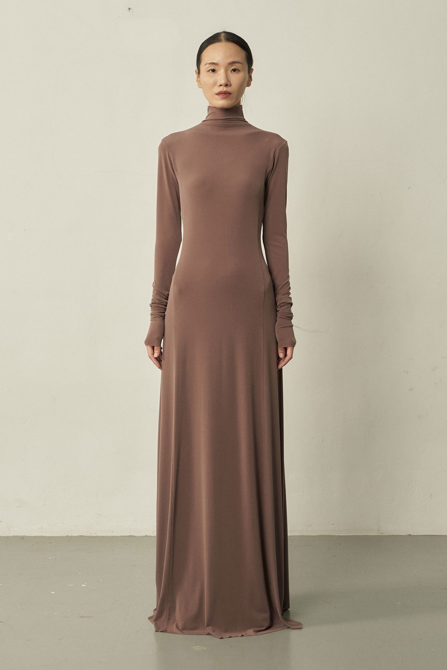 KHAKI LONG-SLEEVE HIGH NECK SKINNY MAXI FLARED DRESS
