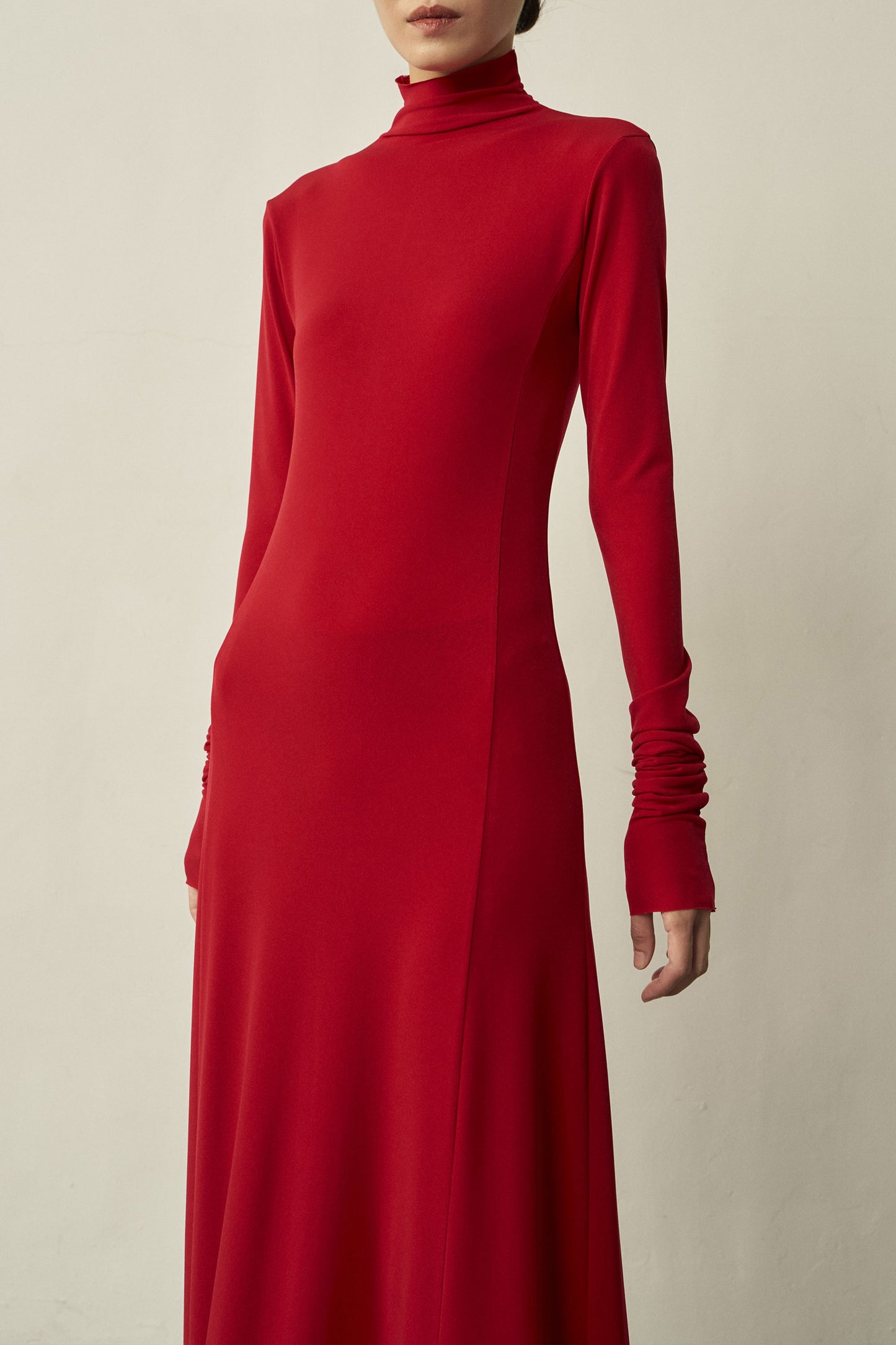 RED LONG-SLEEVE HIGH NECK SKINNY MAXI FLARED DRESS