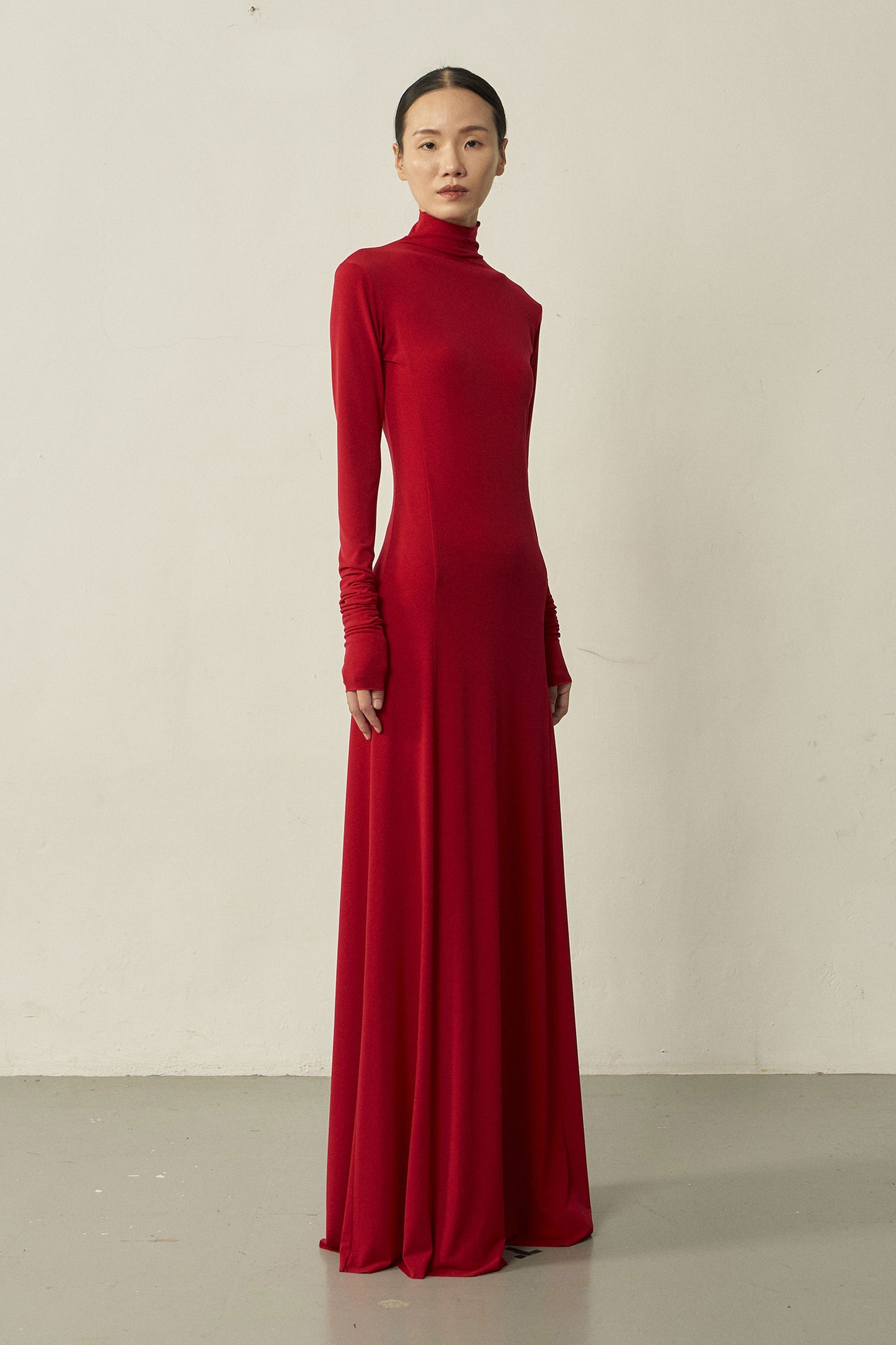 RED LONG-SLEEVE HIGH NECK SKINNY MAXI FLARED DRESS