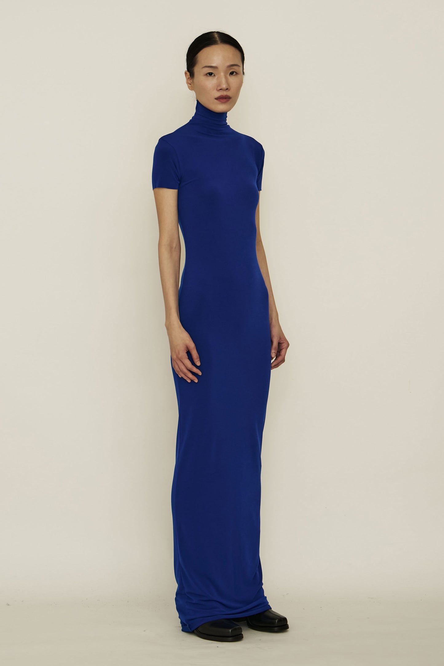 BLUE SKINNY HIGH NECK SHORT-SLEEVE MAXI DRESS
