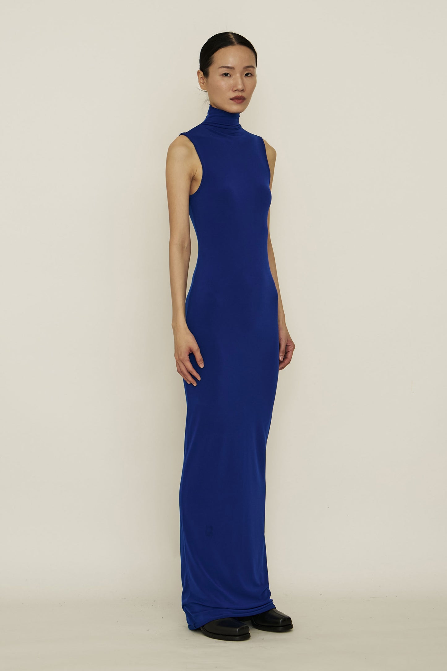 BLUE SKINNY HIGH NECK SLEEVELESS MAXI DRESS