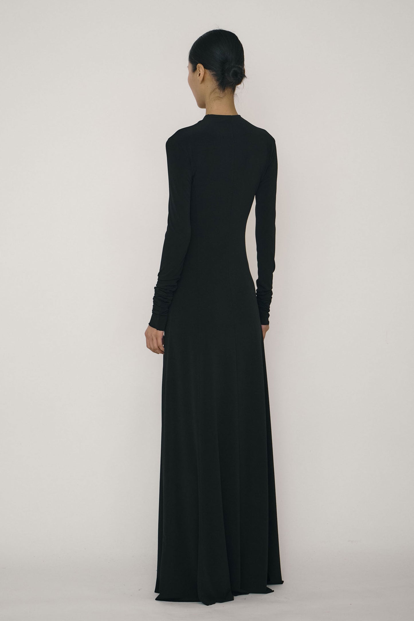 BLACK SKINNY LONG-SLEEVE MANDARIN COLLAR FLARED MAXI DRESS