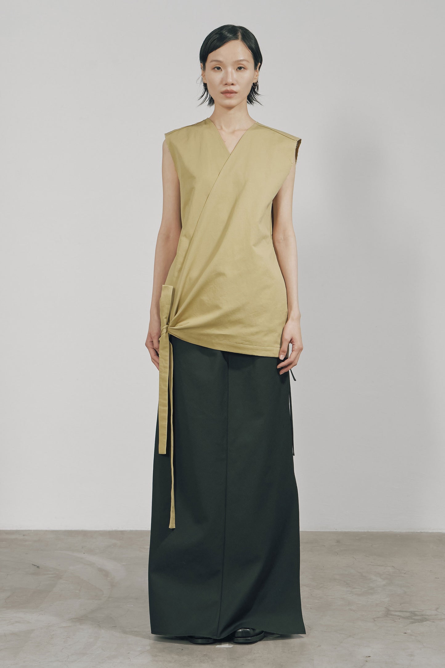 KHAKI COTTON WRAP SLEEVELESS TOP