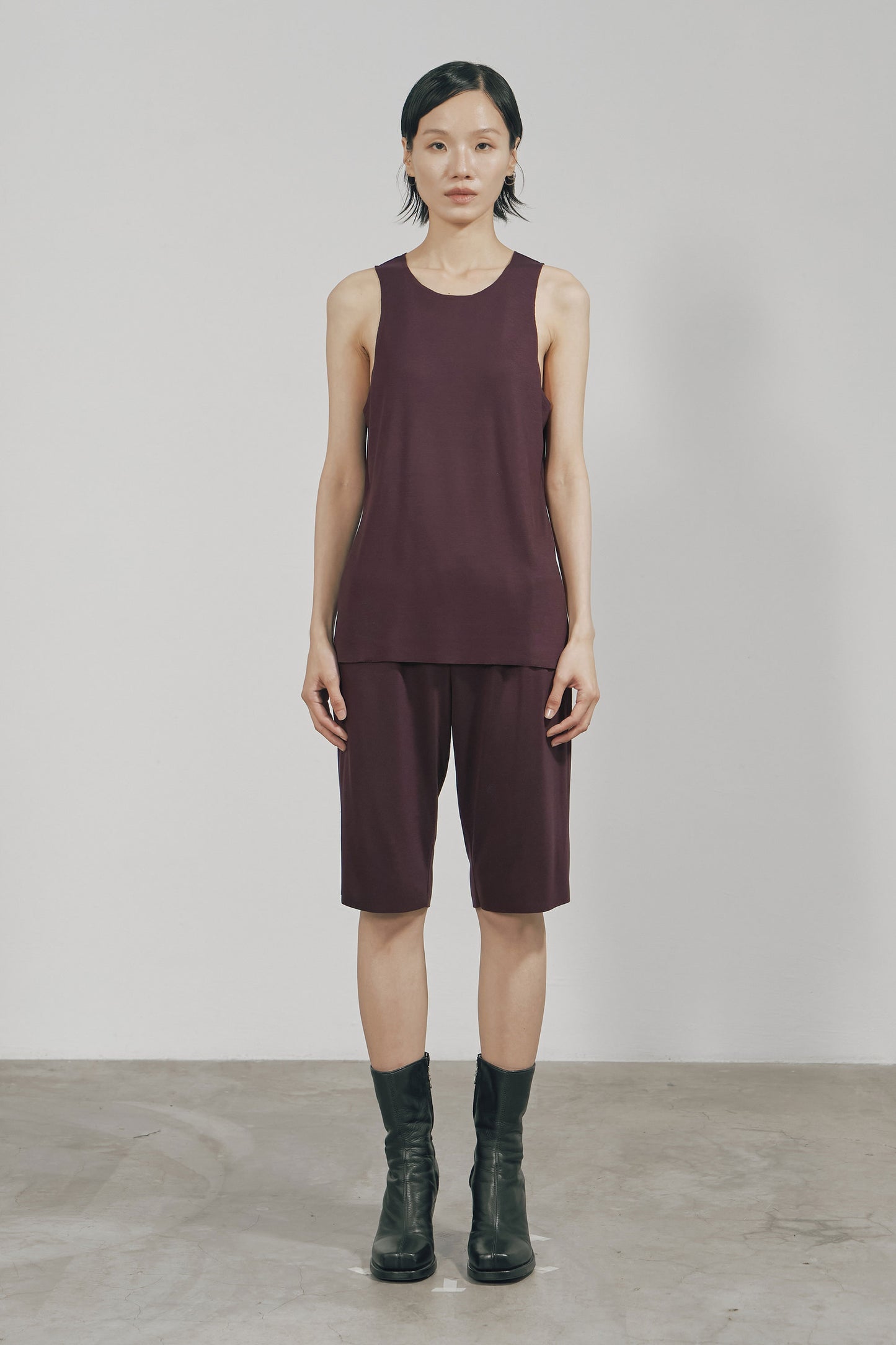 DARK RED TENCEL SLIM JERSEY SHORTS