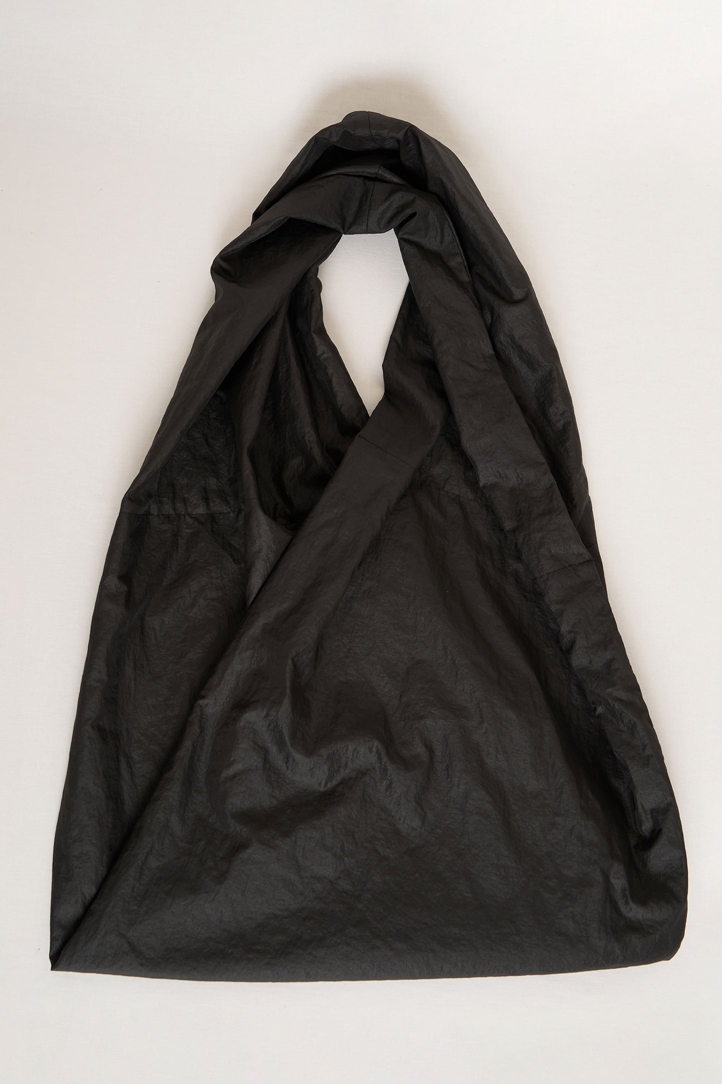 BLACK NYLON SCARF BAG