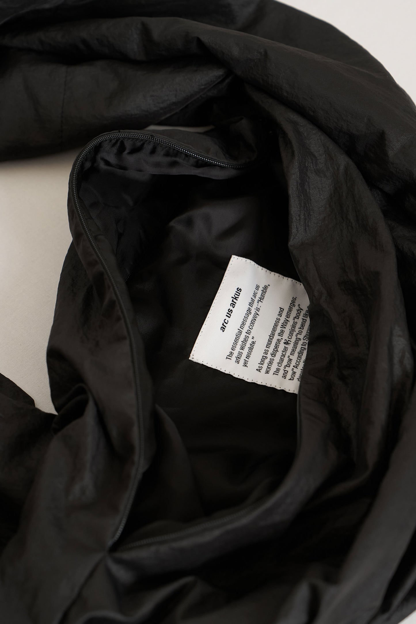 BLACK NYLON SCARF BAG