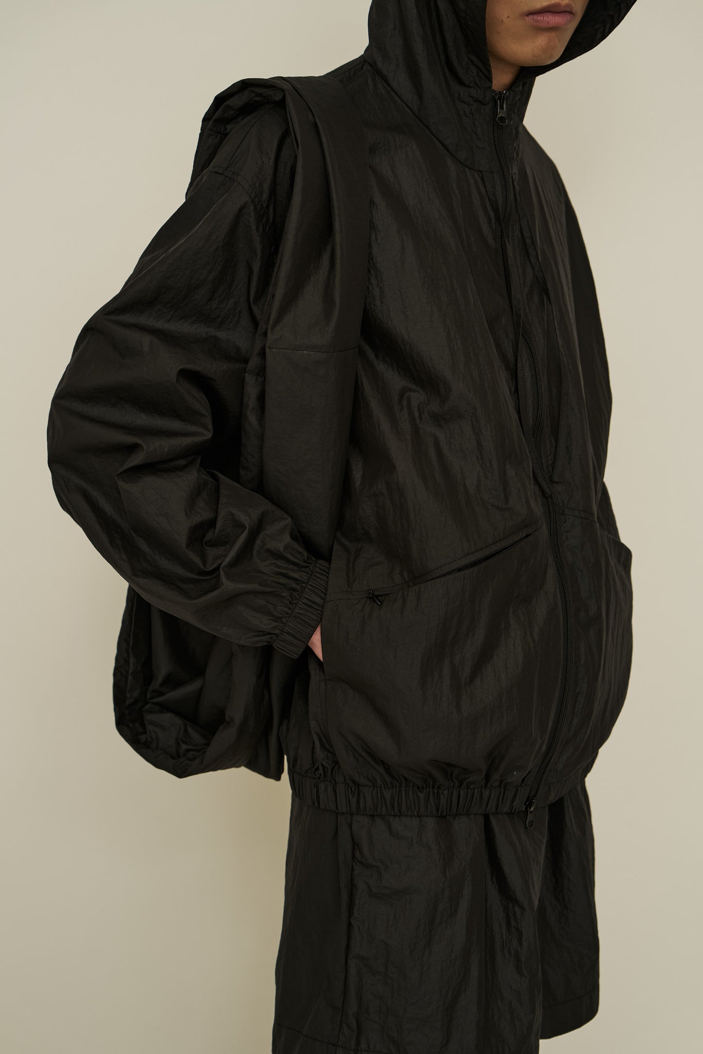 BLACK NYLON SCARF BAG
