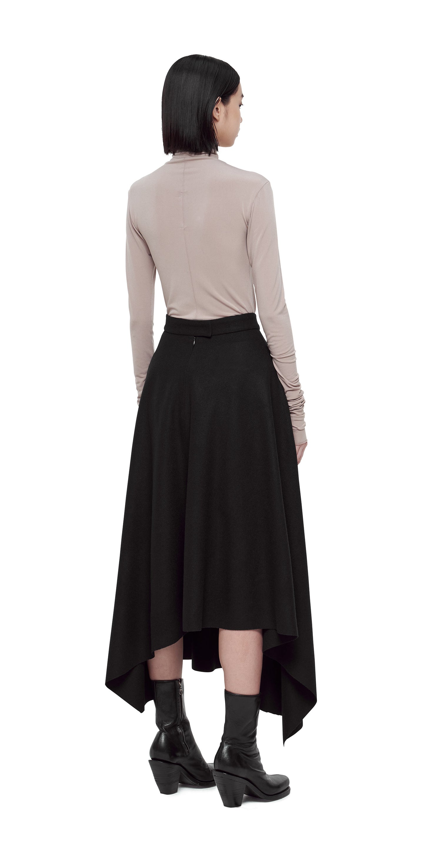 Black Raw Edge Semi-circular Skirt