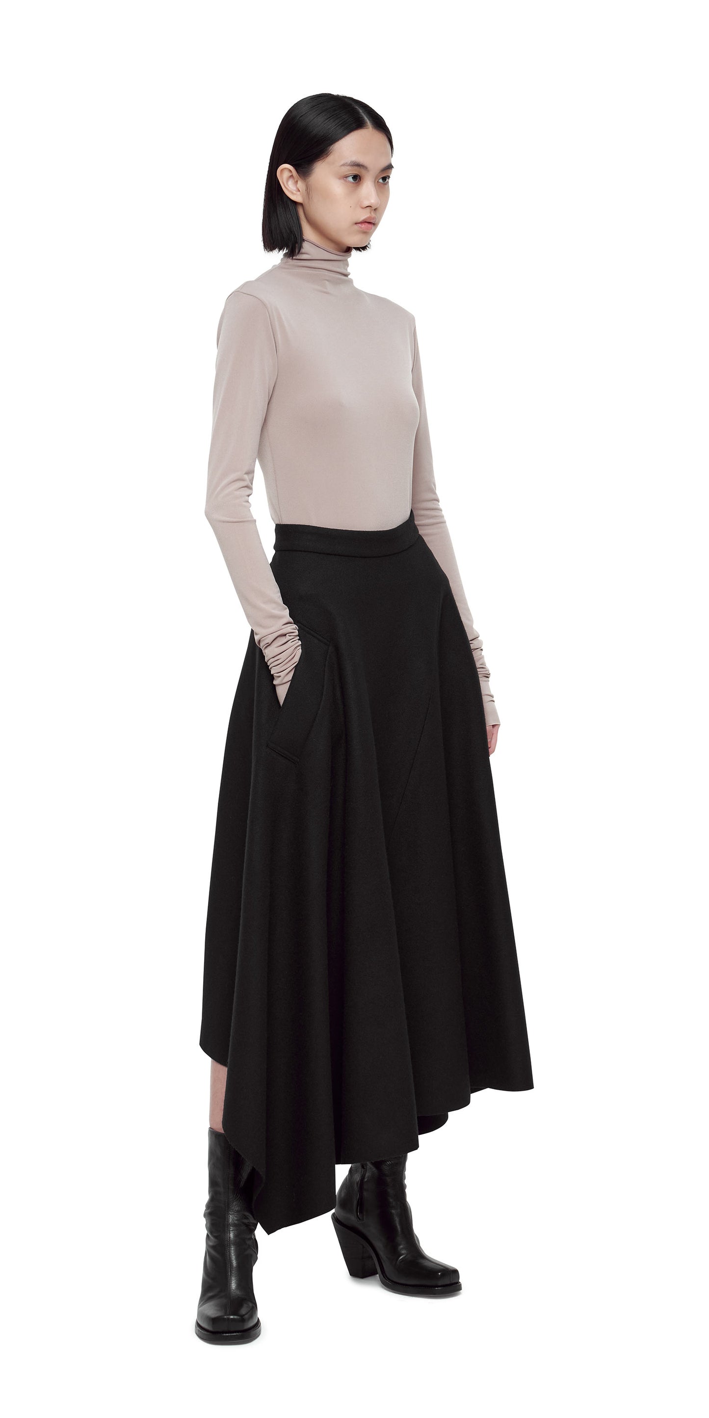 Black Raw Edge Semi-circular Skirt