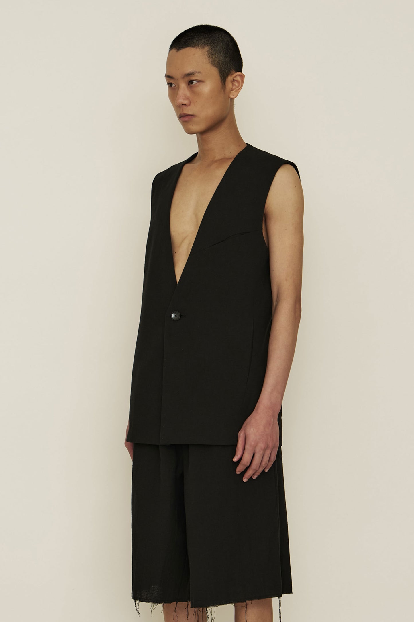 BLACK COTTON SUIT VEST