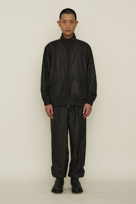 BLACK NYLON HIGH-NECK ZIP-UP WIND JACKET