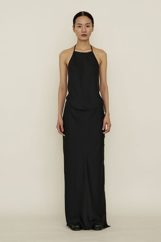 BLACK OPEN-BACK APRON TOP