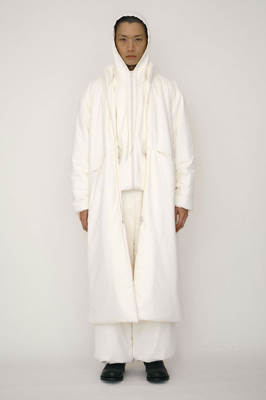 WHITE FAUX-SUEDE PADDED HIGH-NECK COAT (MADE TO ORDER)