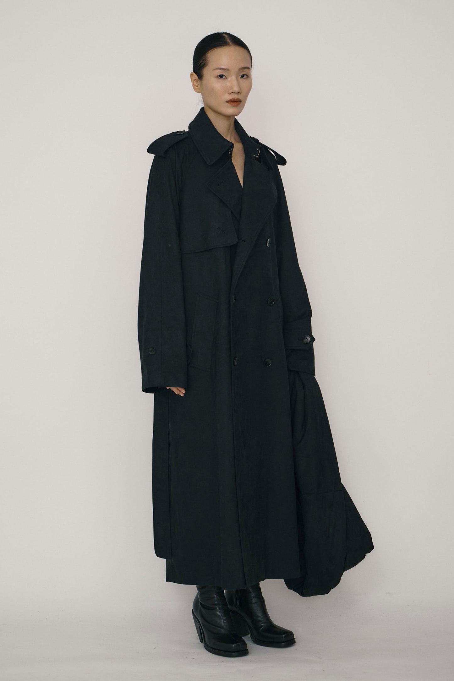 BLACK FAUX-SUEDE DOUBLE-BREASTED RAGLAN TRENCH COAT