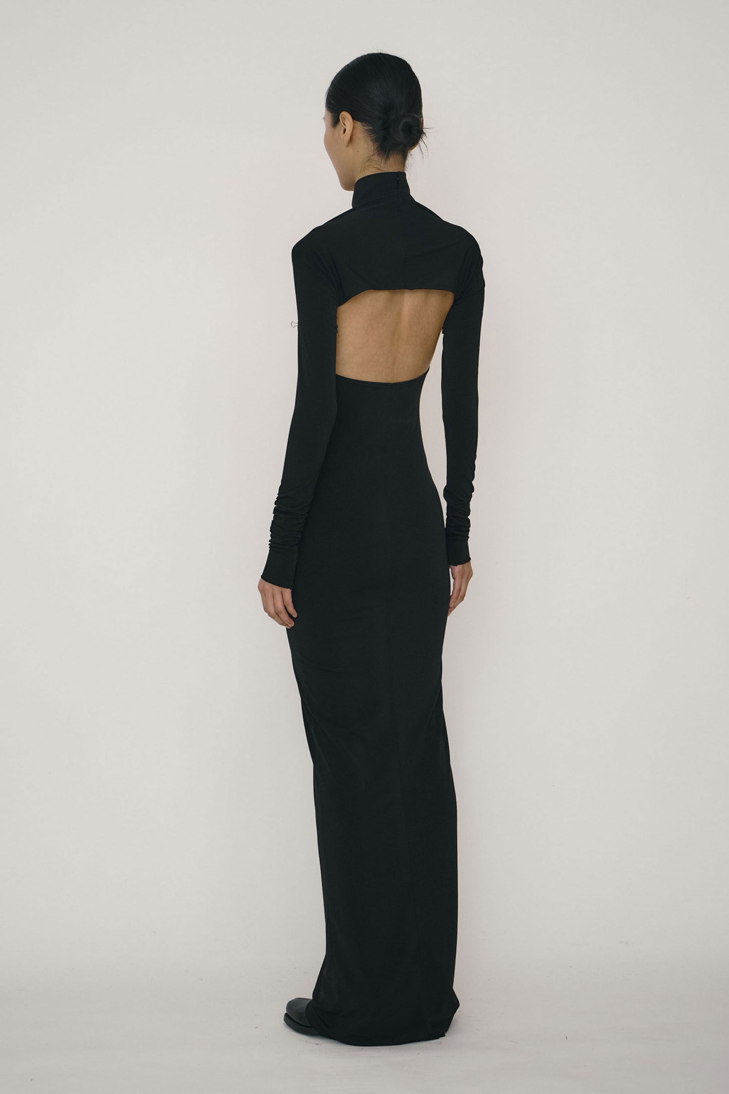 BLACK SKINNY HIGH HALTERNECK MAXI DRESS