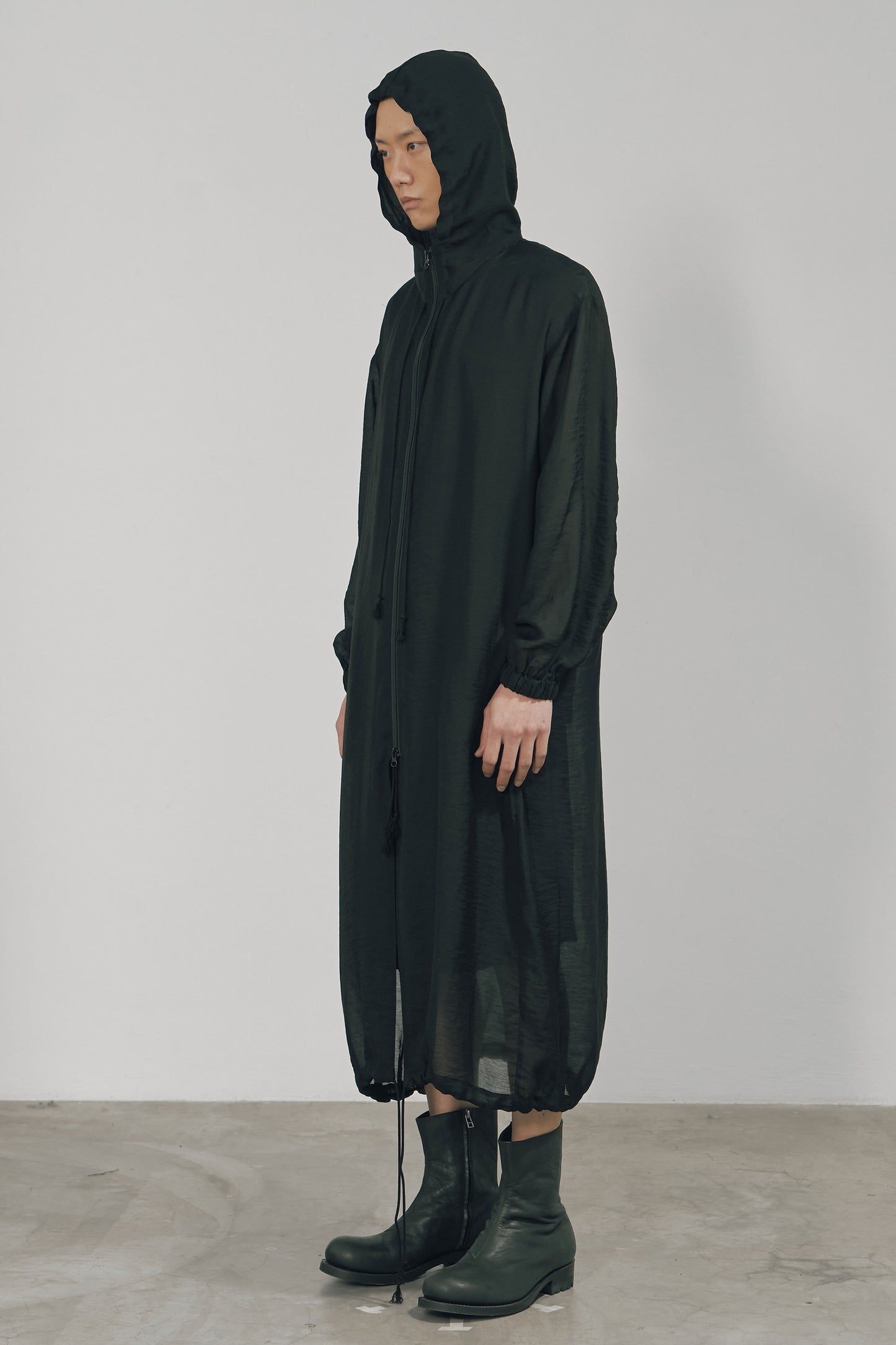 BLACK SEMI-SHEER TENCEL HOODED COAT (MADE TO ORDER)
