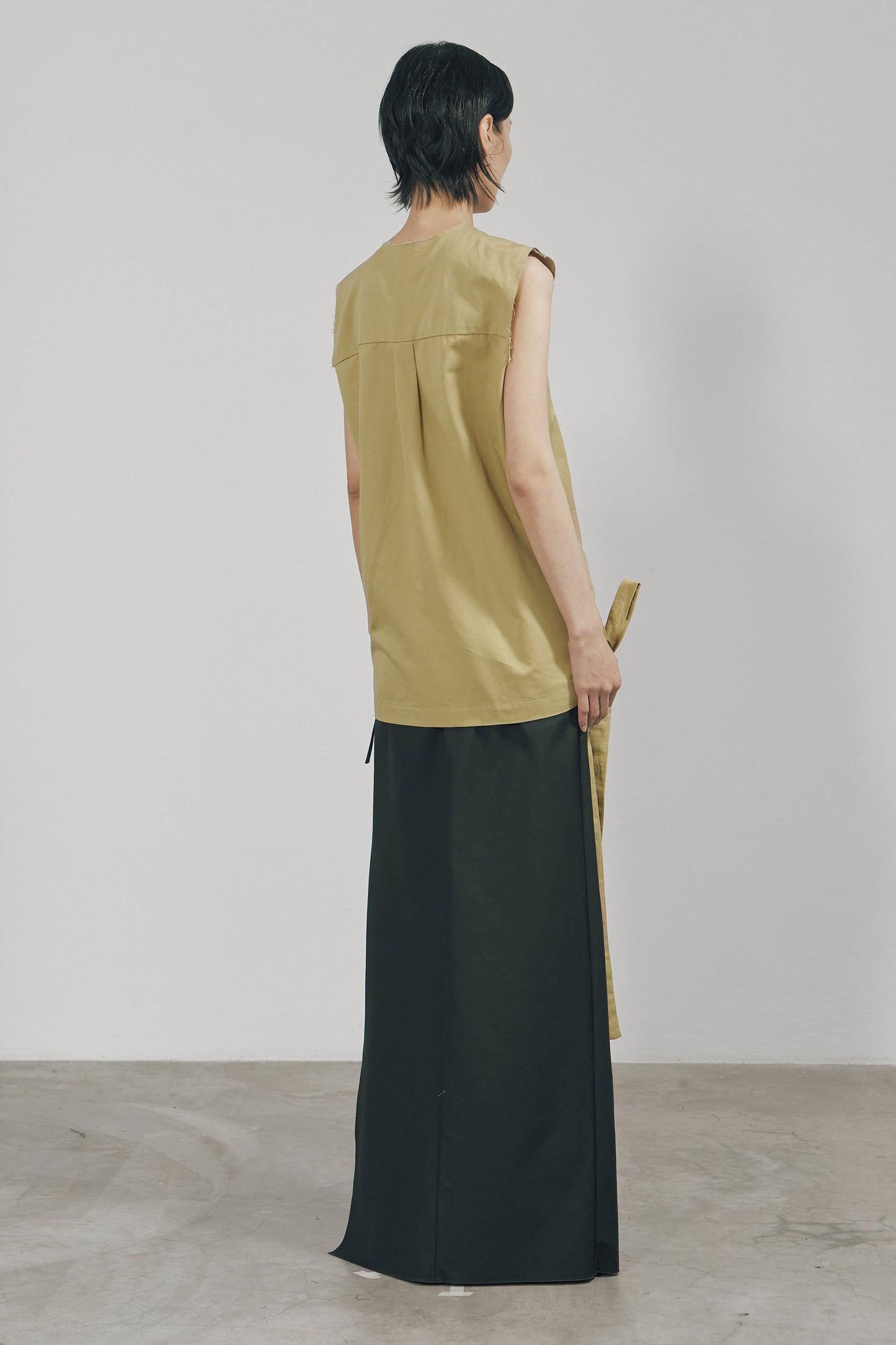 KHAKI COTTON WRAP SLEEVELESS TOP