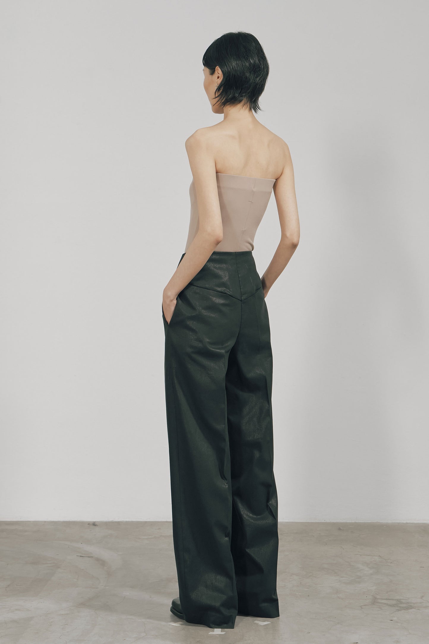 NUDE SKINNY TUBE TOP