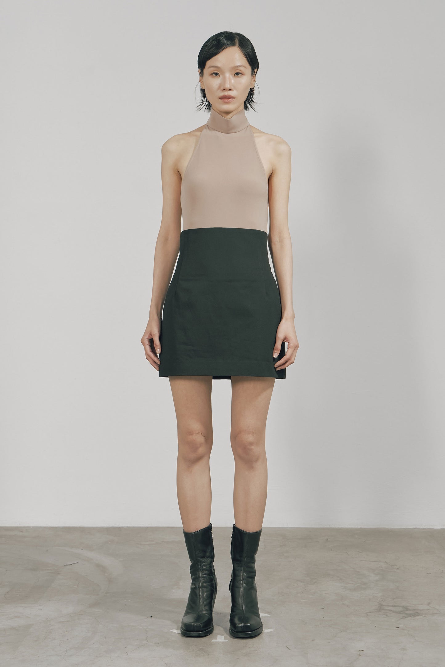 NUDE SKINNY HIGH HALTERNECK TOP