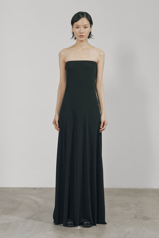 BLACK SKINNY FLARED TUBE MAXI DRESS