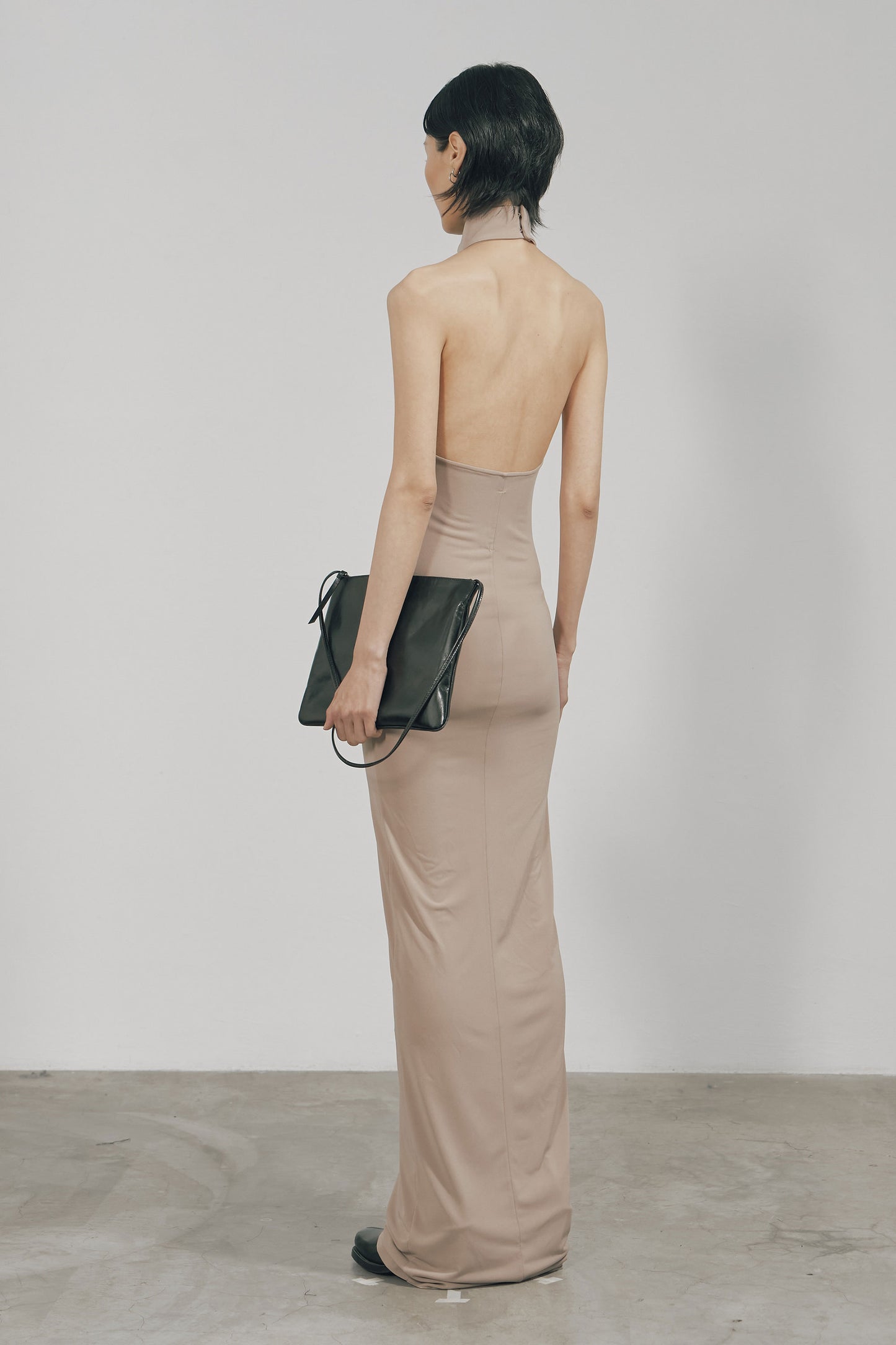 NUDE SKINNY HIGH HALTERNECK MAXI DRESS