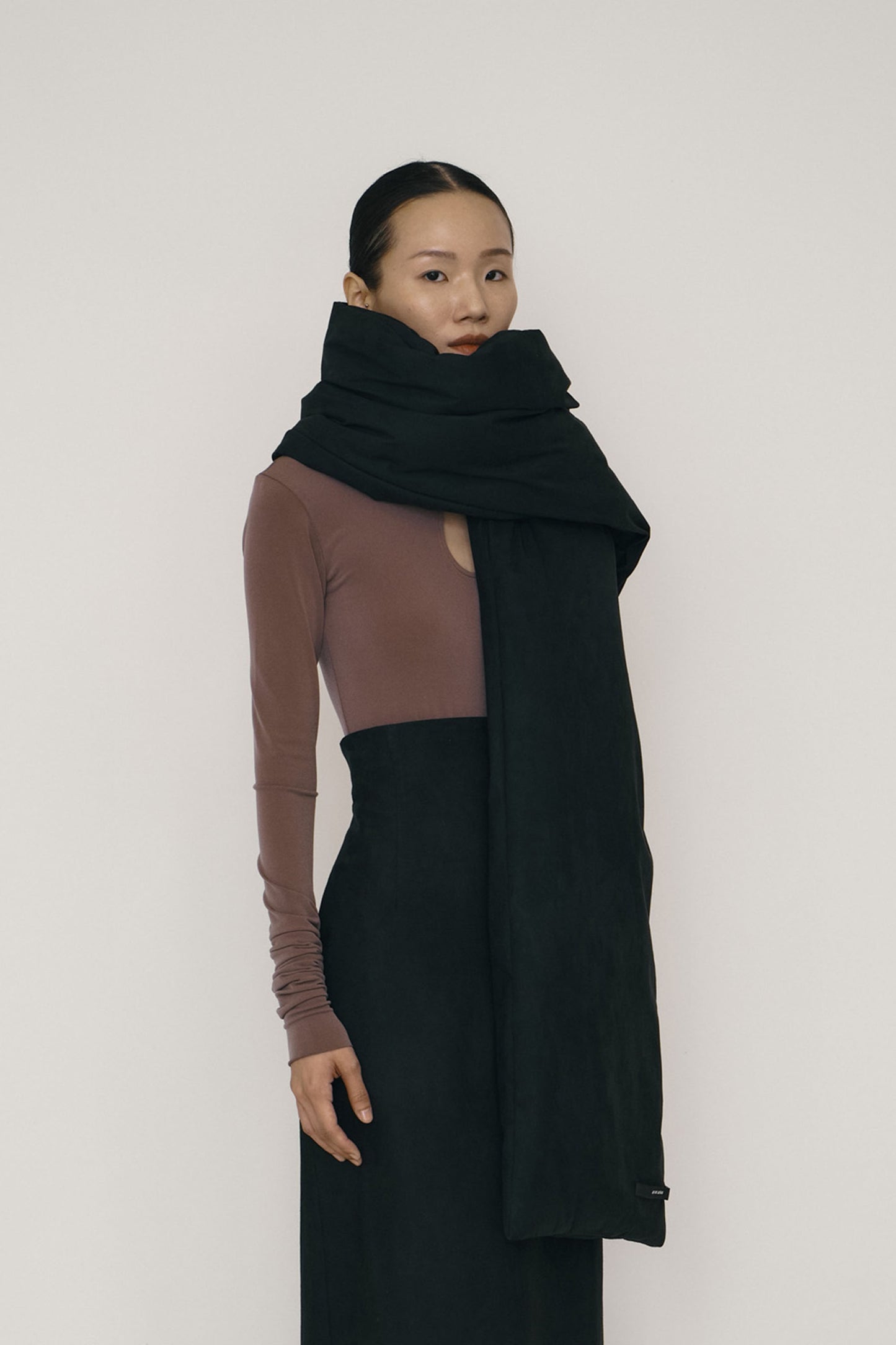 KHAKI SKINNY LONG-SLEEVE MANDARIN COLLAR TOP