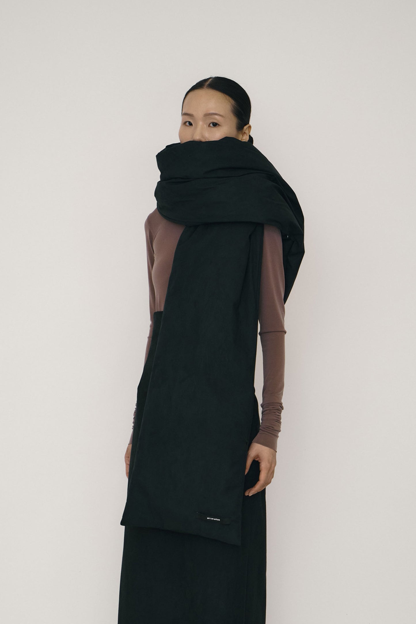 BLACK FAUX-SUEDE PADDED SCARF