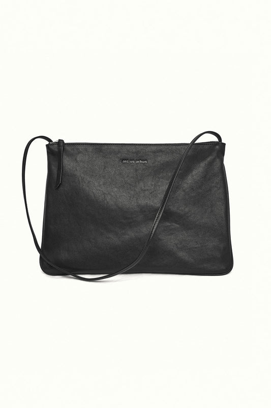 BLACK LEATHER SHOULDER BAG