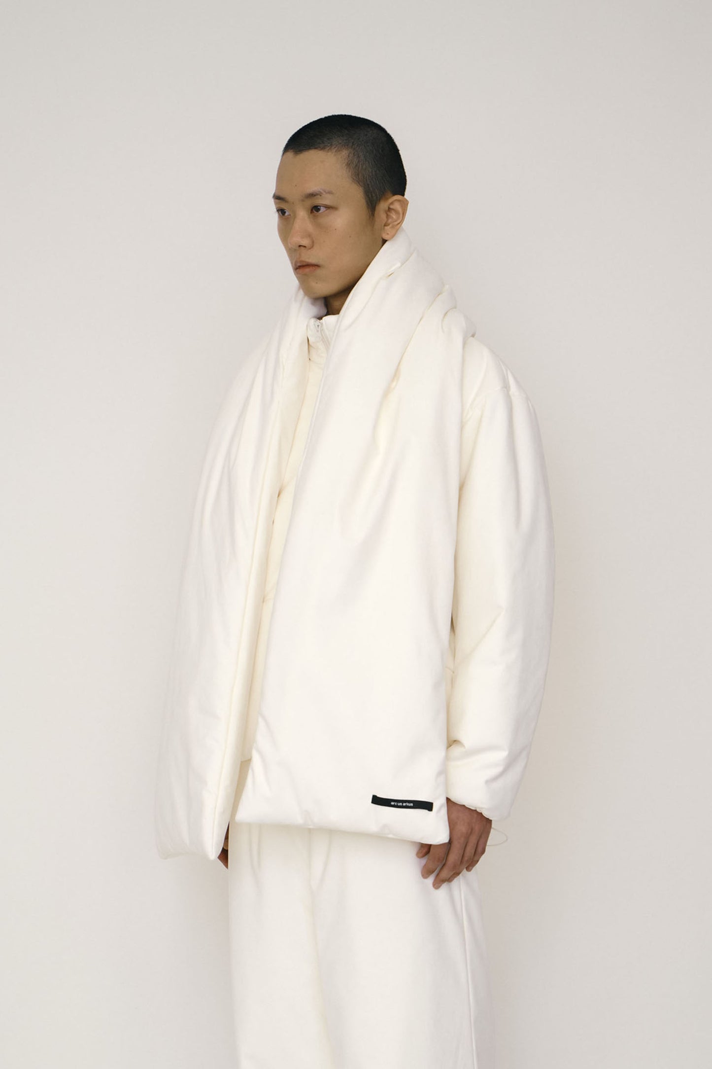 WHITE FAUX-SUEDE PADDED SCARF