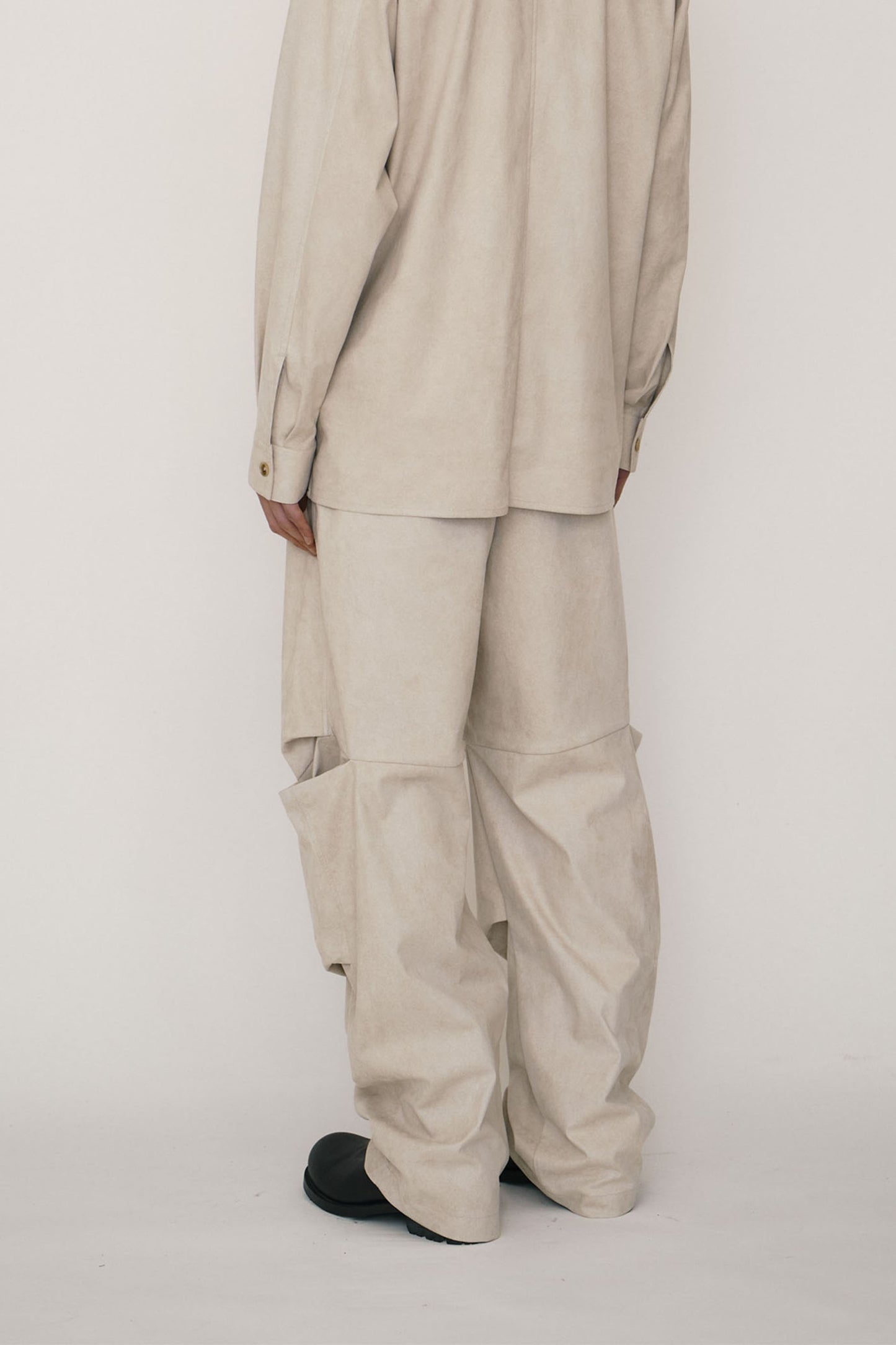 KHAKI FAUX-SUEDE TUCK TROUSERS (MADE TO ORDER)